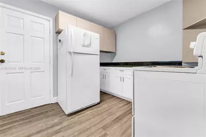 9301 NW 20th Ave, Miami, FL 33147 - Photo 14