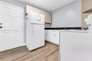 9301 NW 20th Ave, Miami, FL 33147 - Photo 14