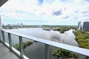 17111 Biscayne Blvd, North Miami Beach, FL 33160 - Photo 32