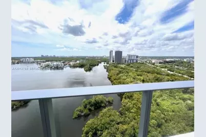 17111 Biscayne Blvd #2102, North Miami Beach, FL 33160 - Photo 34