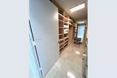 17111 Biscayne Blvd #2102, North Miami Beach, FL 33160 - Photo 20