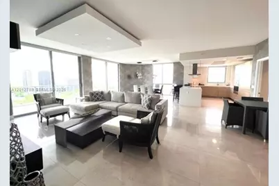 17111 Biscayne Blvd #2102, North Miami Beach, FL 33160 - Photo 6