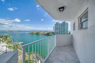 7933 West Dr, North Bay Village, FL 33141 - Photo 16
