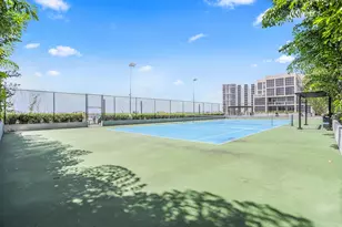 121 NE 34th St, Miami, FL 33137 - Photo 26