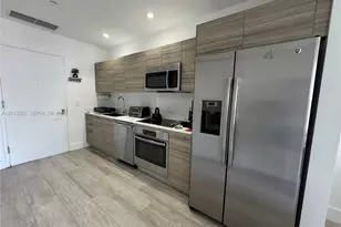 121 NE 34th St, Miami, FL 33137 - Photo 4