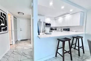 2851 NE 183rd St, Aventura, FL 33160 - Photo 4