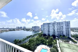 2851 NE 183rd St, Aventura, FL 33160 - Photo 2