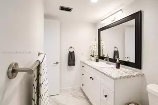 2851 NE 183rd St, Aventura, FL 33160 - Photo 12