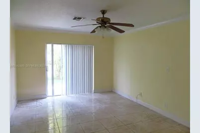 3700 Riverside Dr #1, Coral Springs, FL 33065 - Photo 4
