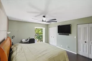1270 NW 99th Ave, Pembroke Pines, FL 33024 - Photo 22