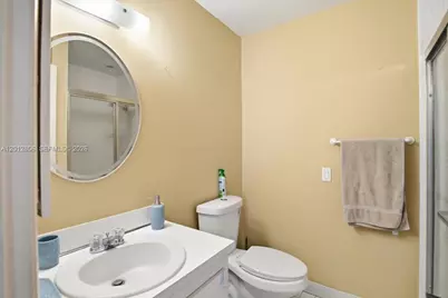 1270 NW 99th Ave #60, Pembroke Pines, FL 33024 - Photo 28