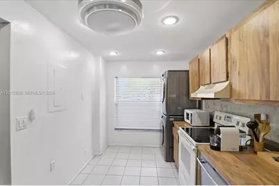 1270 NW 99th Ave #60, Pembroke Pines, FL 33024 - Photo 14