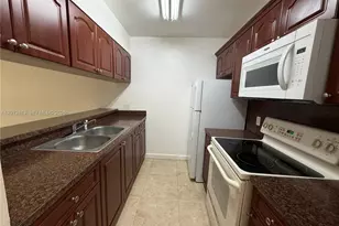 8100 Geneva Ct, Doral, FL 33166 - Photo 1