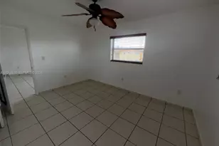 120 Royal Palm Rd, Hialeah Gardens, FL 33016 - Photo 16