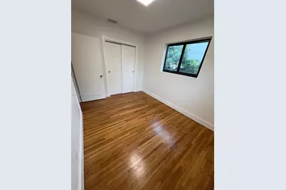 16901 NE 6th Ave, North Miami Beach, FL 33162 - Photo 6