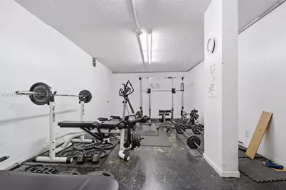 111 Golden Isles Dr #G12, Hallandale Beach, FL 33009 - Photo 28