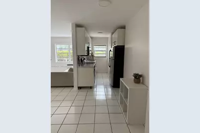 901 10th St #6, Miami Beach, FL 33139 - Photo 10