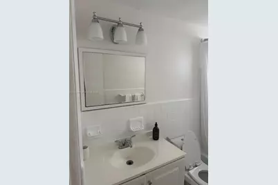 901 10th St #6, Miami Beach, FL 33139 - Photo 24