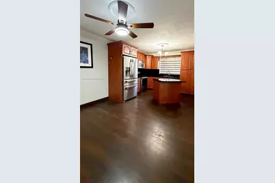 2450 W 67th Pl #13-12, Hialeah, FL 33016 - Photo 6