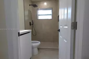 720 NW 33rd Terrace, Lauderhill, FL 33311 - Photo 8