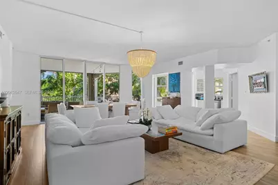 731 Crandon Blvd #308, Key Biscayne, FL 33149 - Photo 2
