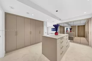 1 Grove Isle Dr, Miami, FL 33133 - Photo 20