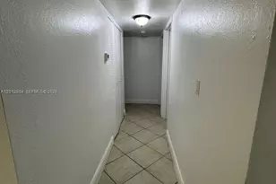 1201 Lake Victoria Dr, West Palm Beach, FL 33411 - Photo 22