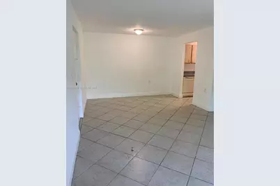 1201 Lake Victoria Dr #V, West Palm Beach, FL 33411 - Photo 16