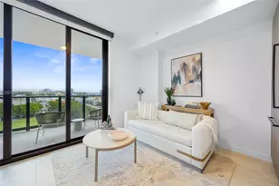 580 72nd St, Miami Beach, FL 33141 - Photo 2