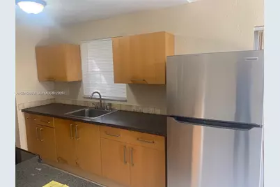 1702 McKinley St #4, Hollywood, FL 33020 - Photo 6