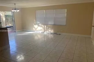 1702 McKinley St, Hollywood, FL 33020 - Photo 6