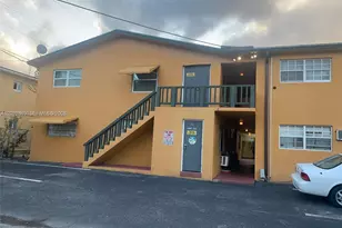 1702 McKinley St, Hollywood, FL 33020 - Photo 1