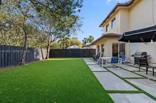2609 NE 42nd Ave, Homestead, FL 33033 - Photo 4