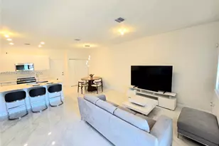 4278 NW 82nd Ave, Doral, FL 33166 - Photo 8