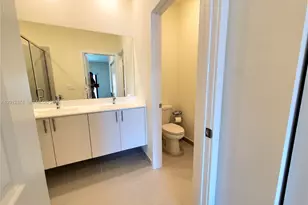 4278 NW 82nd Ave, Doral, FL 33166 - Photo 24