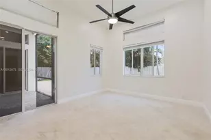 1290 Camellia Ln, Weston, FL 33326 - Photo 44