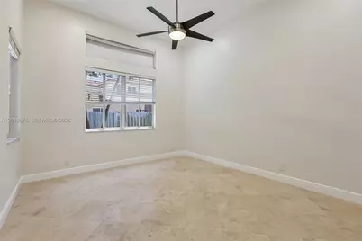 1290 Camellia Ln, Weston, FL 33326 - Photo 20