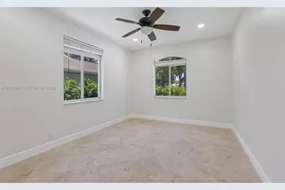 1290 Camellia Ln, Weston, FL 33326 - Photo 38