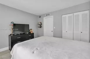 9820 NW 65th Ct, Tamarac, FL 33321 - Photo 24