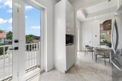 349 Madeira Ave #349, Coral Gables, FL 33134 - Photo 6