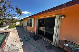 8700 SW 56th Ct, Cooper City, FL 33328 - Photo 30