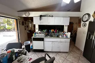 8700 SW 56th Ct, Cooper City, FL 33328 - Photo 10