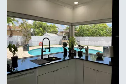 11251 SW 181st St, Miami, FL 33157 - Photo 18