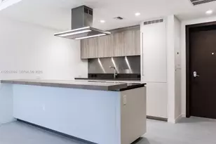 1000 Brickell Plaza, Miami, FL 33131 - Photo 6