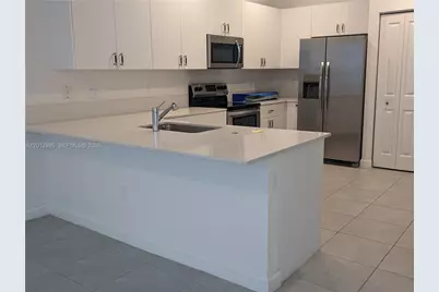 235 SW 159th Ter #235, Pembroke Pines, FL 33027 - Photo 6