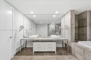 465 Brickell Ave, Miami, FL 33131 - Photo 10