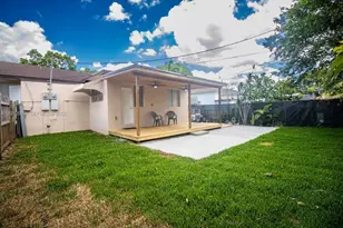 5860 SW 9th St, West Miami, FL 33144 - Photo 24