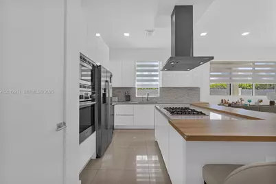 7509 NW 99th Ave, Doral, FL 33178 - Photo 22
