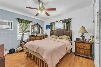 79 NW 143rd St, Miami, FL 33168 - Photo 20