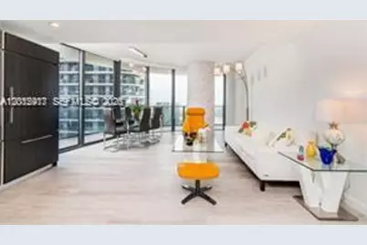 45 SW 9th St #1701, Miami, FL 33130 - Photo 6